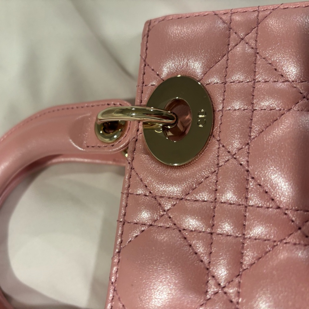 Small iridescent pink lady Dior - Picture 5 of 8